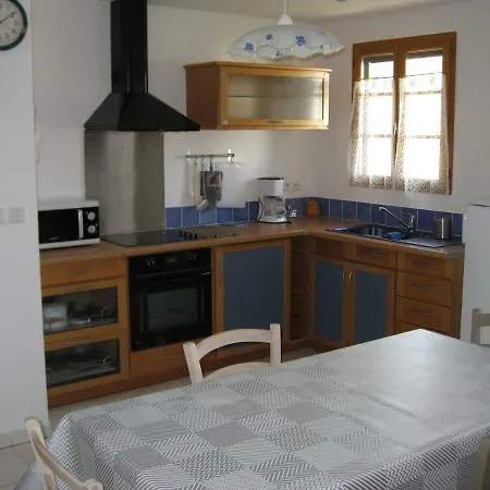 Joli T2 1er Etage Ancienne Bergerie 아파트 *